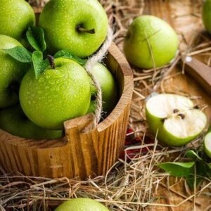Green Juicy Apple